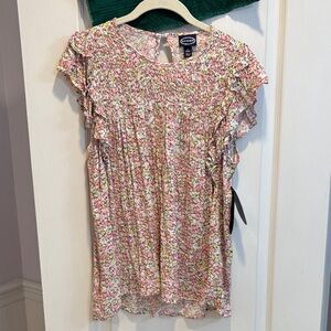 NWT Floral Ruffle Sleeve Blouse